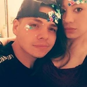 Meet your Posher, Avi